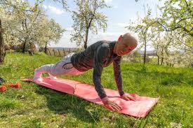 苏超为何能火？名记：省政府牵头 13个地方敢不听？ 中超无此待遇