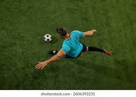 米奇·曼托由于膝盖伤病遗憾退役，他被认为是史上天赋最强的左右开弓打者